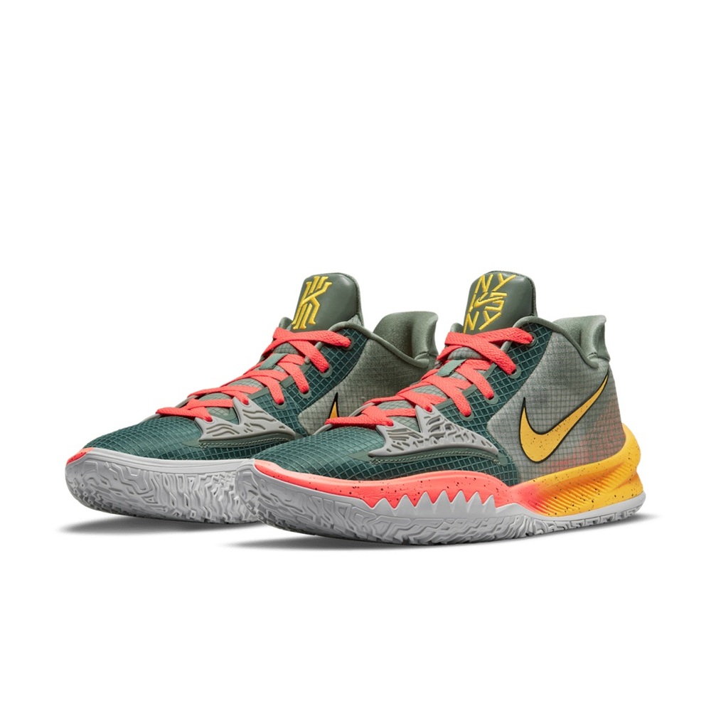 Nike Kylie Low IV Mens 7 Women’s 8.5
